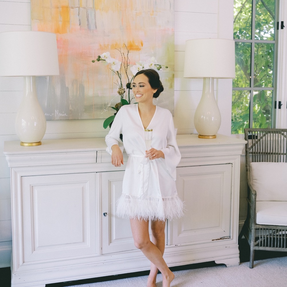 Swan Charmeuse & Ostrich Feather Wrap
RYA COLLECTION